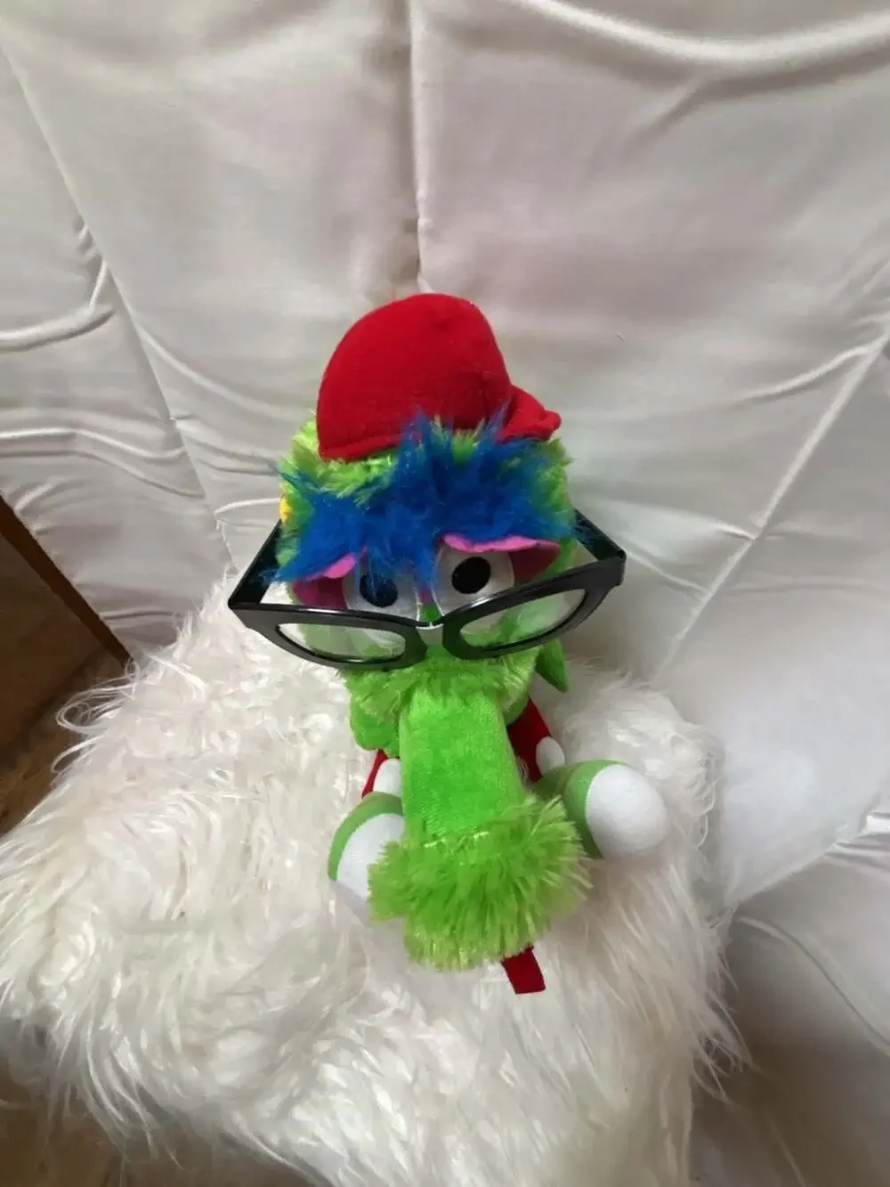 Philadelphia Phillies Phillie Phanatic Study Buddies Nerd Plush Toy